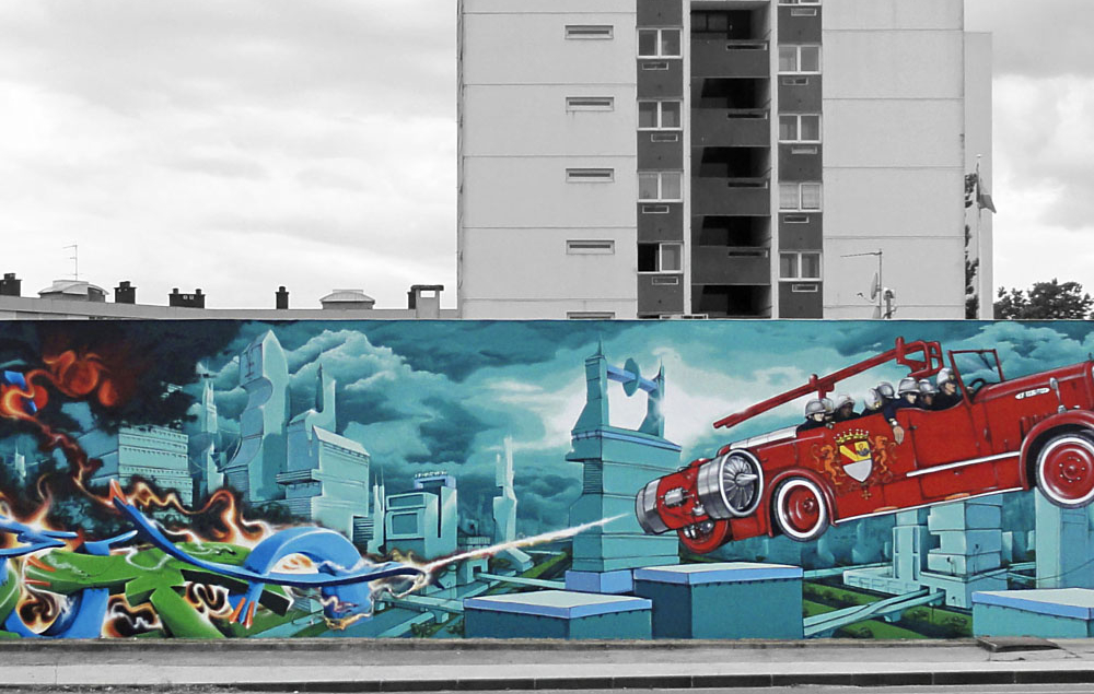 Heta-One-Fresque-Street-Art-Pompiers-Lond